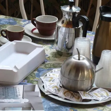 Casale Irina Bed & Breakfast *