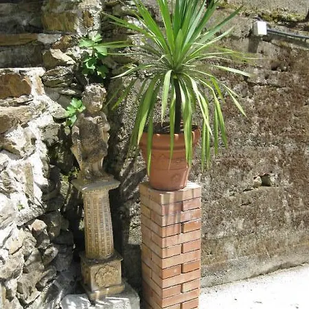 Bed & Breakfast Casale Irina *
