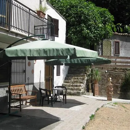 Bed & Breakfast Casale Irina Lago (Calabria)